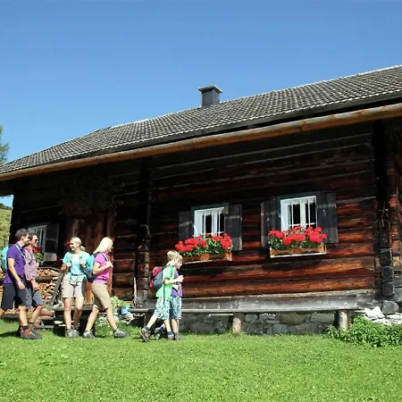 Near With Mountain View * Flachau